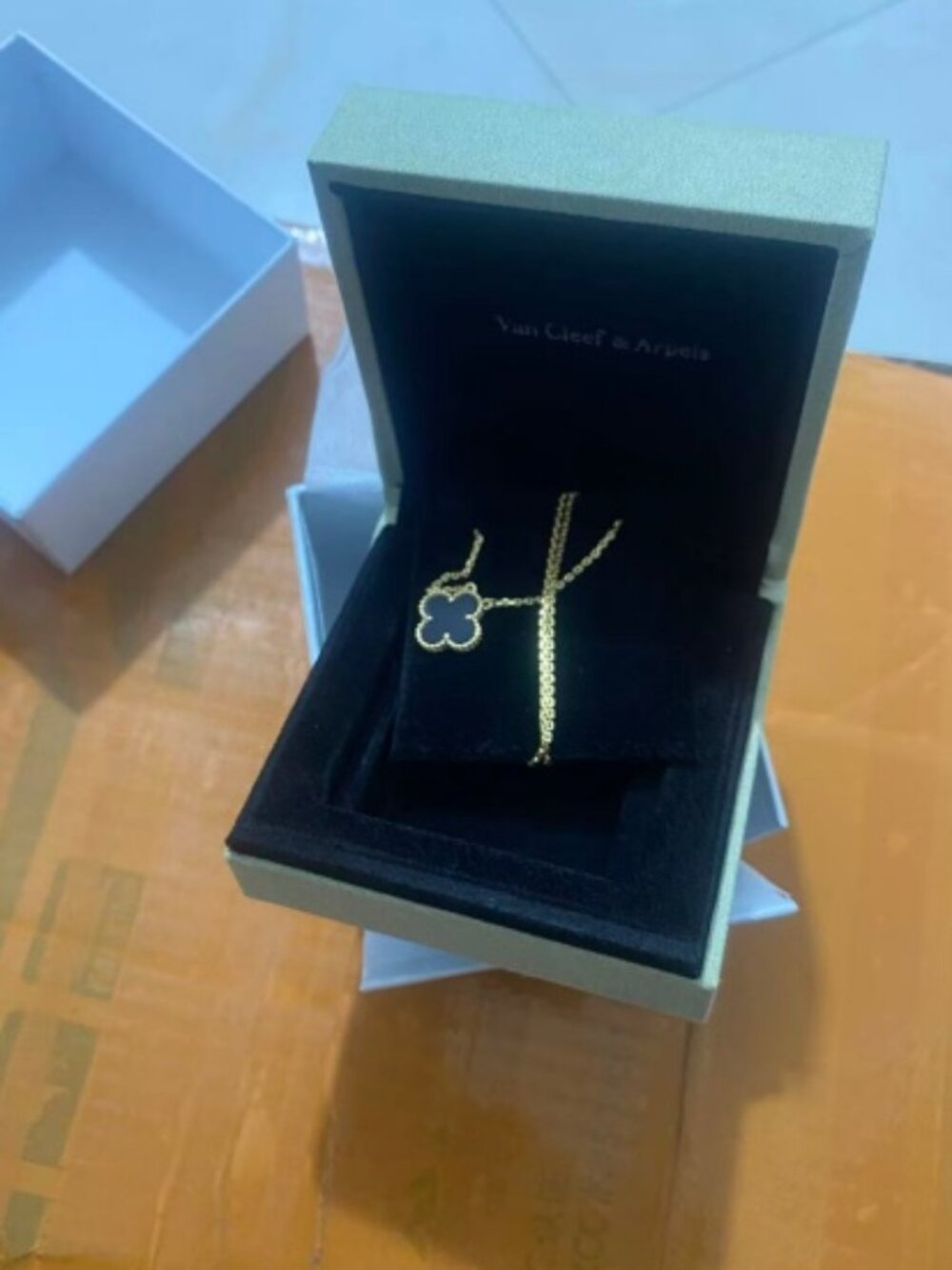 Van Cleef & Arpels black necklace